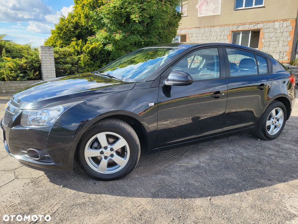 Chevrolet Cruze 1.6 - 34