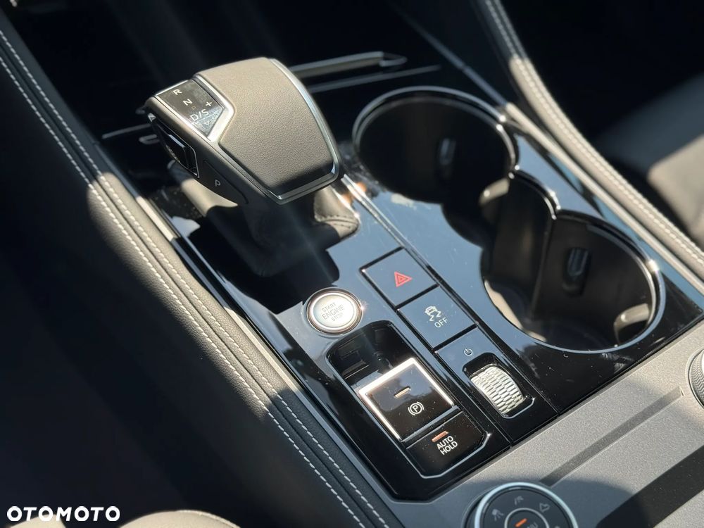 Volkswagen Touareg 3.0 V6 TDI 4Motion Elegance - 18