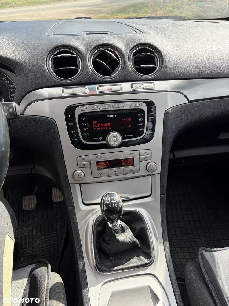 Ford S-Max 2.0 TDCi Titanium - 15