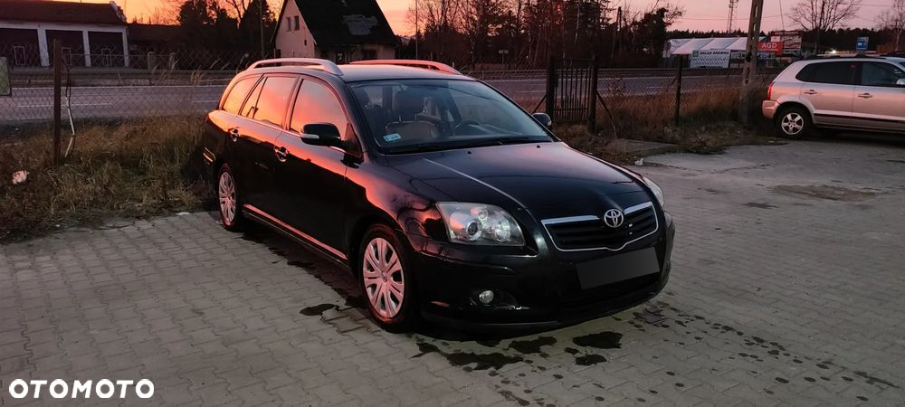 Toyota Avensis 2.0 D-4D - 3