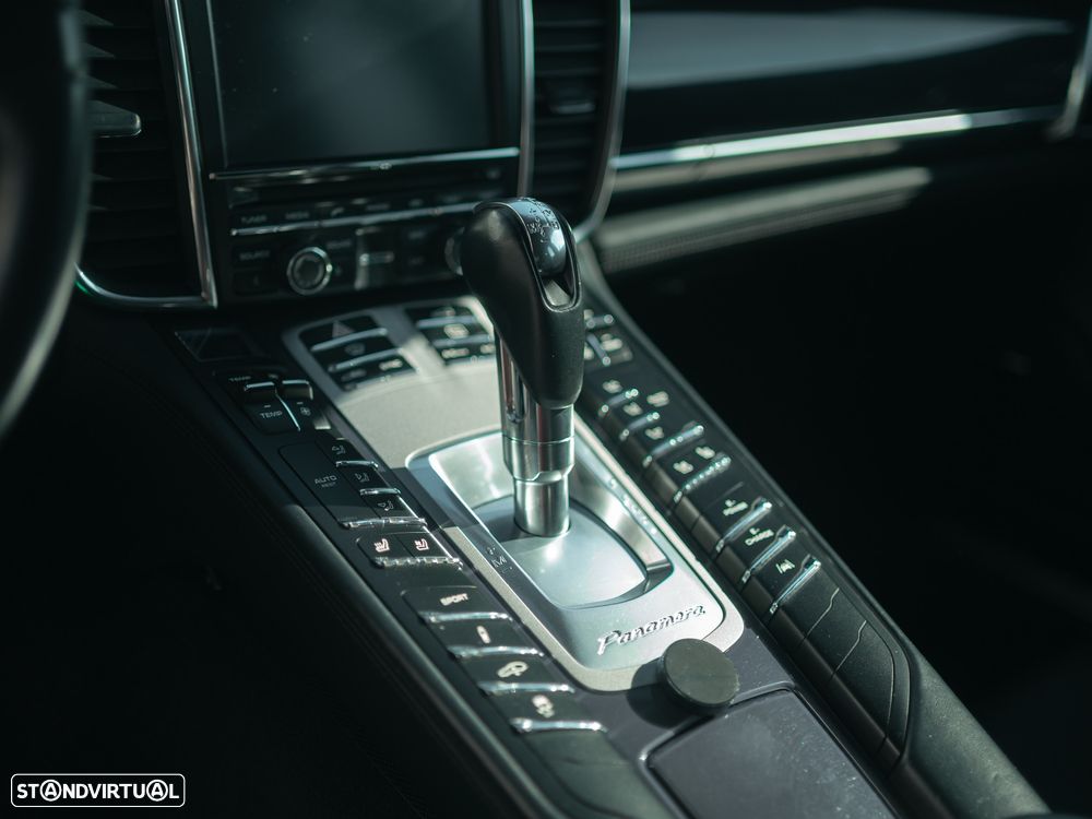 Porsche Panamera S E-Hybrid - 25