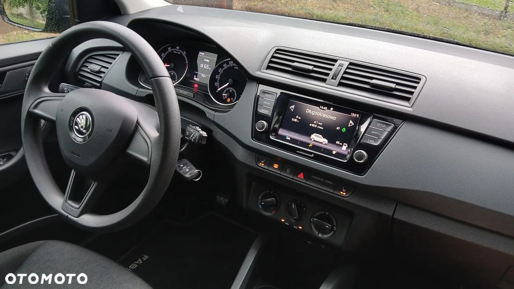 Skoda Fabia 1.0 MPI Ambition - 19