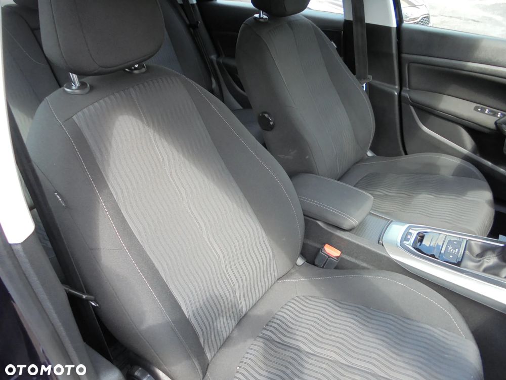 Peugeot 308 SW BlueHDi 150 Automatik Stop & Start Allure - 20