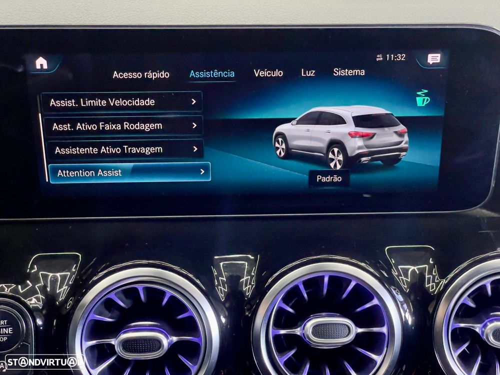 Mercedes-Benz GLA 180 d AMG Line - 44