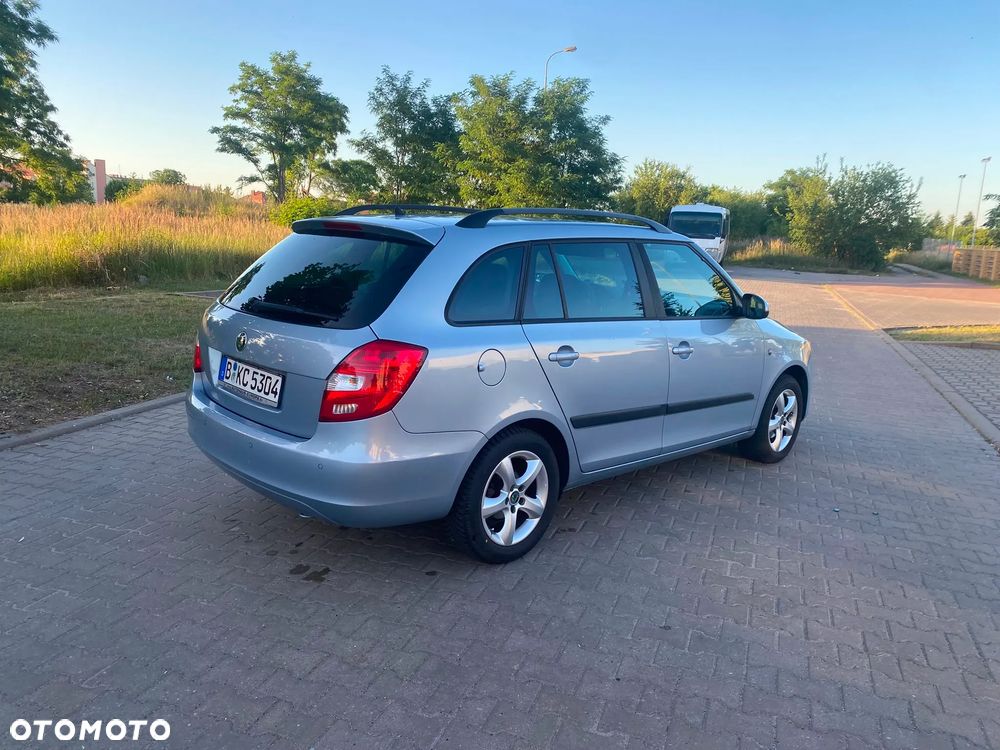 Skoda Fabia 1.2 TSI Ambiente - 5