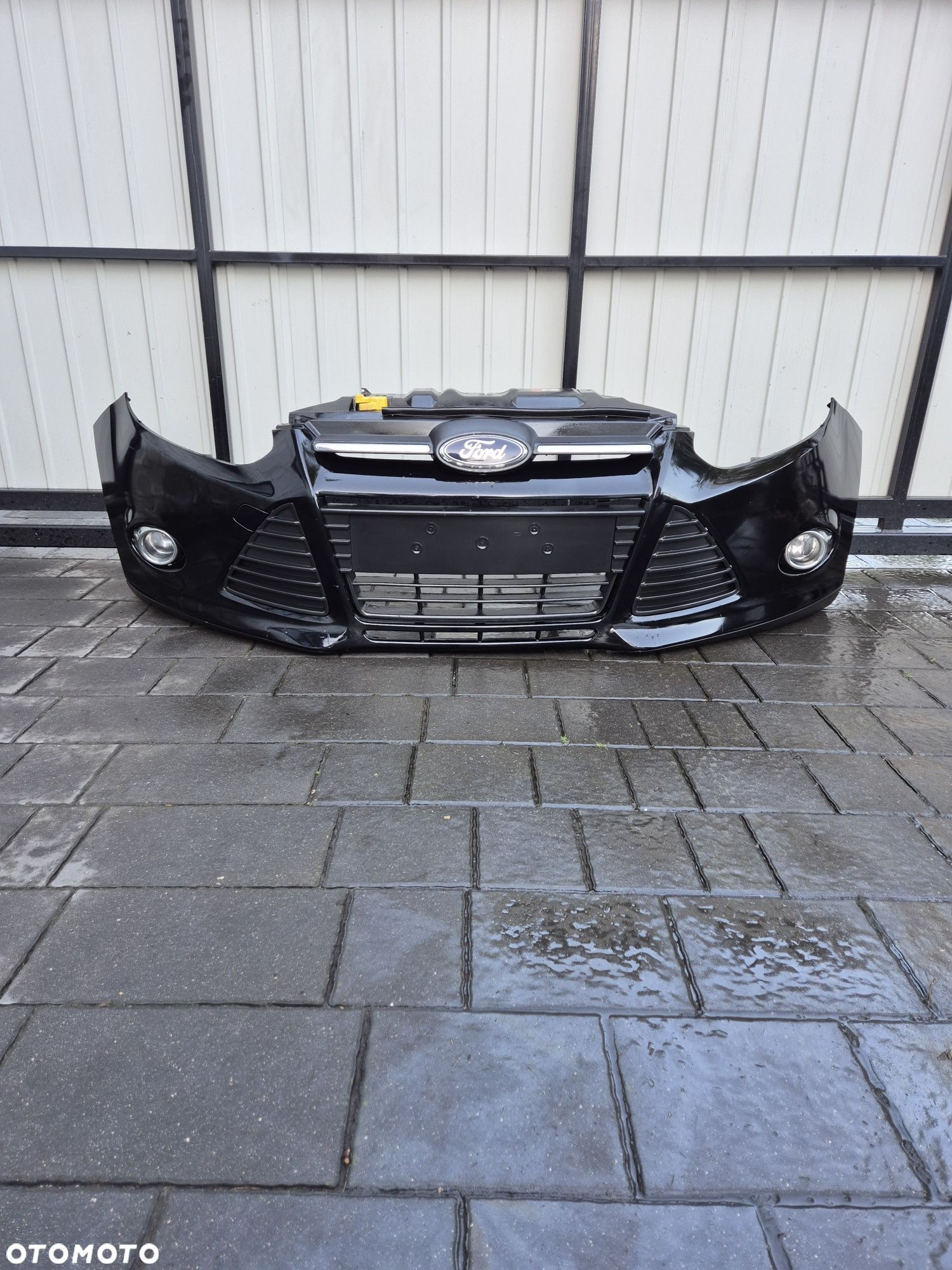 Zderzak przód przedni ford Focus mk3 kod lak FB rok 11 - 1
