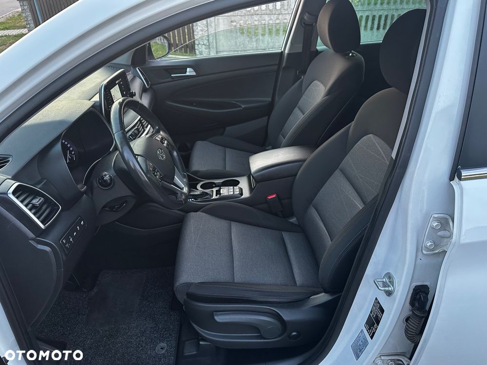 Hyundai Tucson - 16