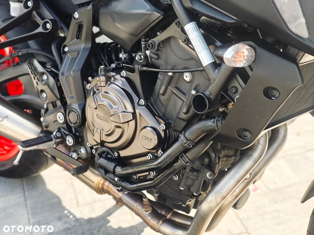Yamaha MT - 32