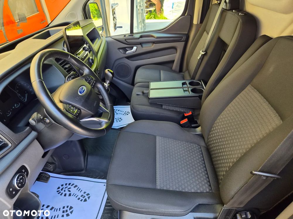 Ford Transit Custom - 19