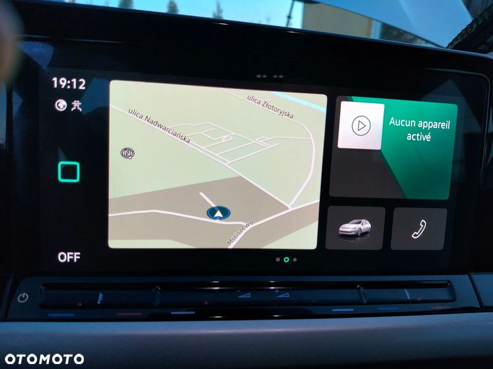 Volkswagen Golf - 19