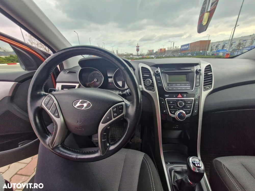 Hyundai i30 1.6 CRDI Premium - 7