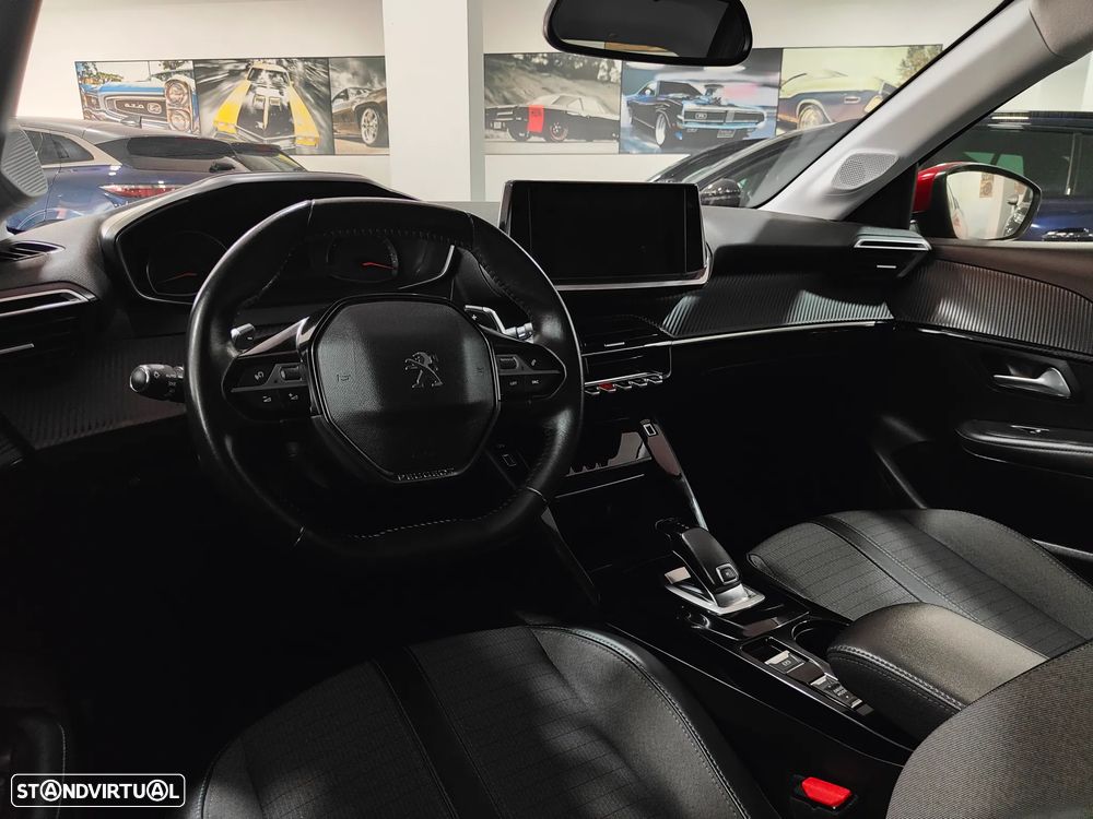 Peugeot 208 1.2 PureTech Allure EAT8 - 40