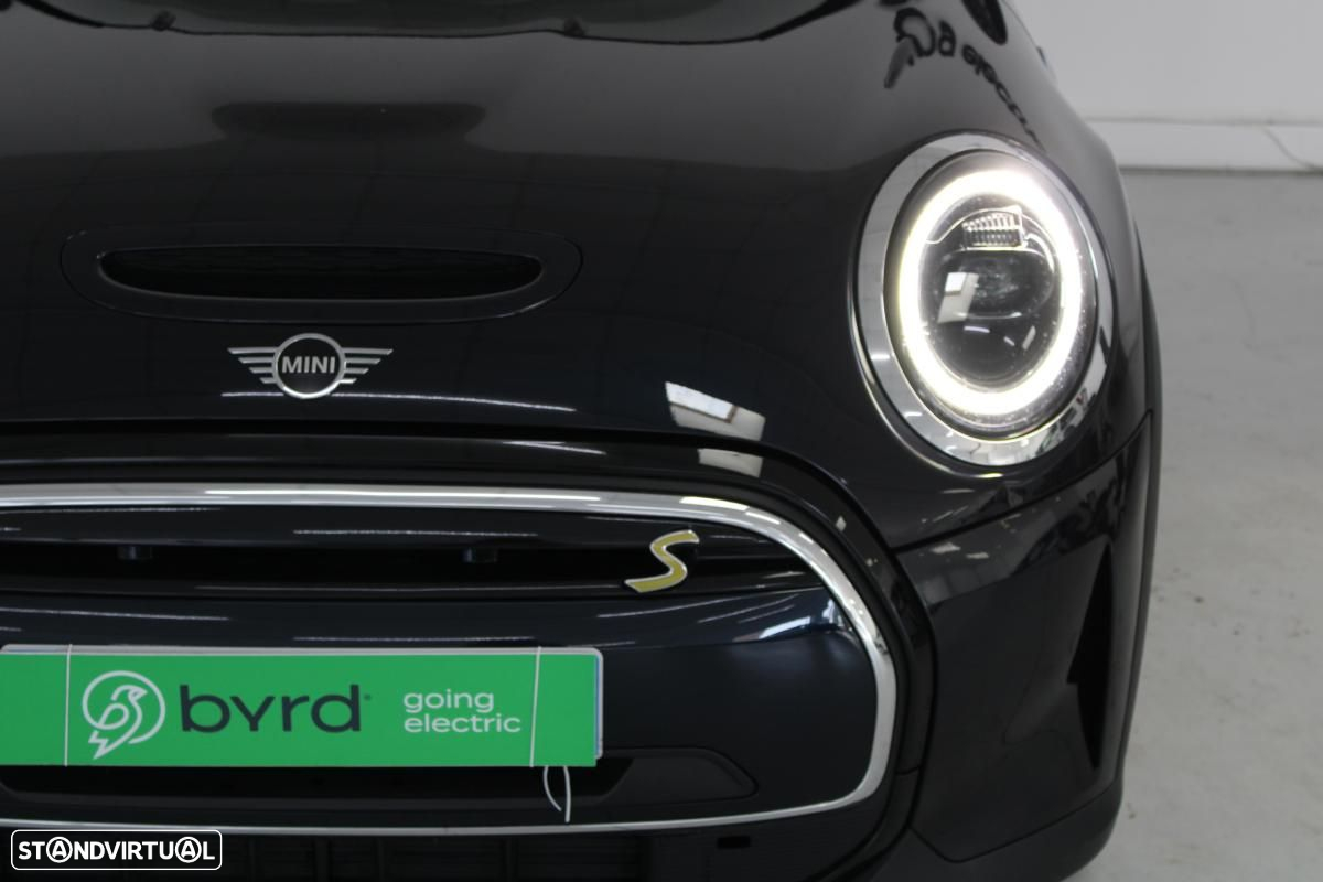 MINI 3 Portas Cooper SE Camden Edition - 4