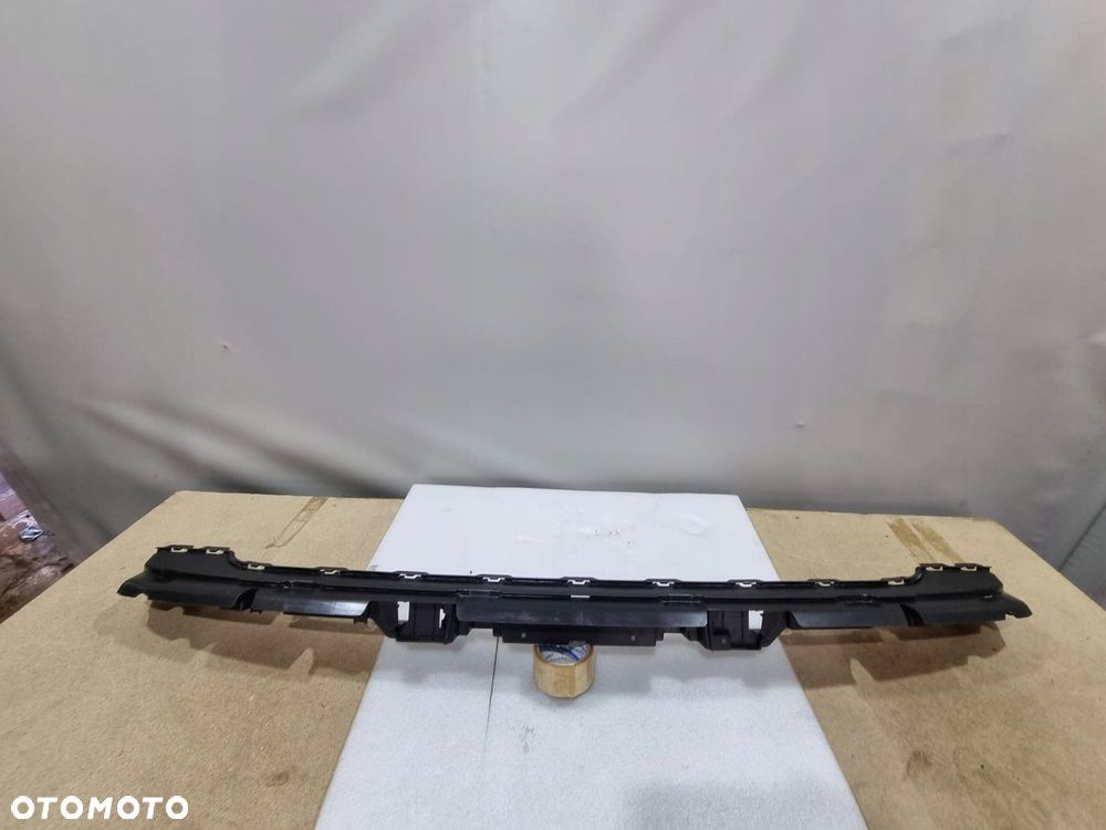 ŚLIZG ZDERZAKA TYŁ AUDI Q7 NOWY - 1