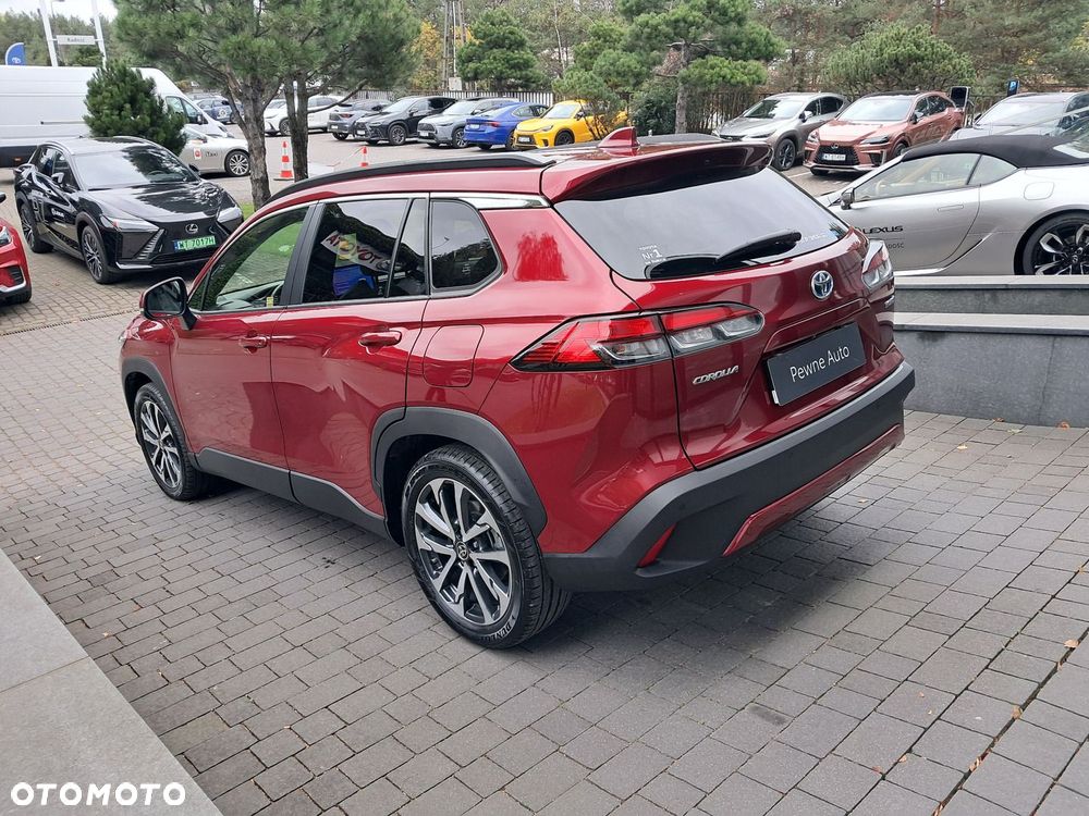 Toyota Corolla Cross - 3