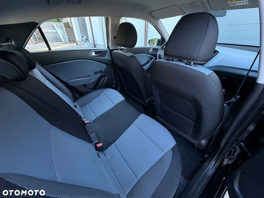 Hyundai i20 1.2 Classic - 11