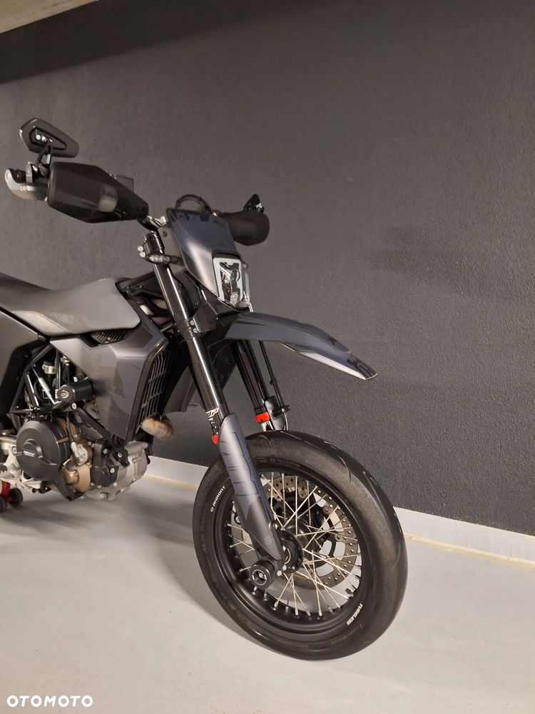 Husqvarna 701 - 7