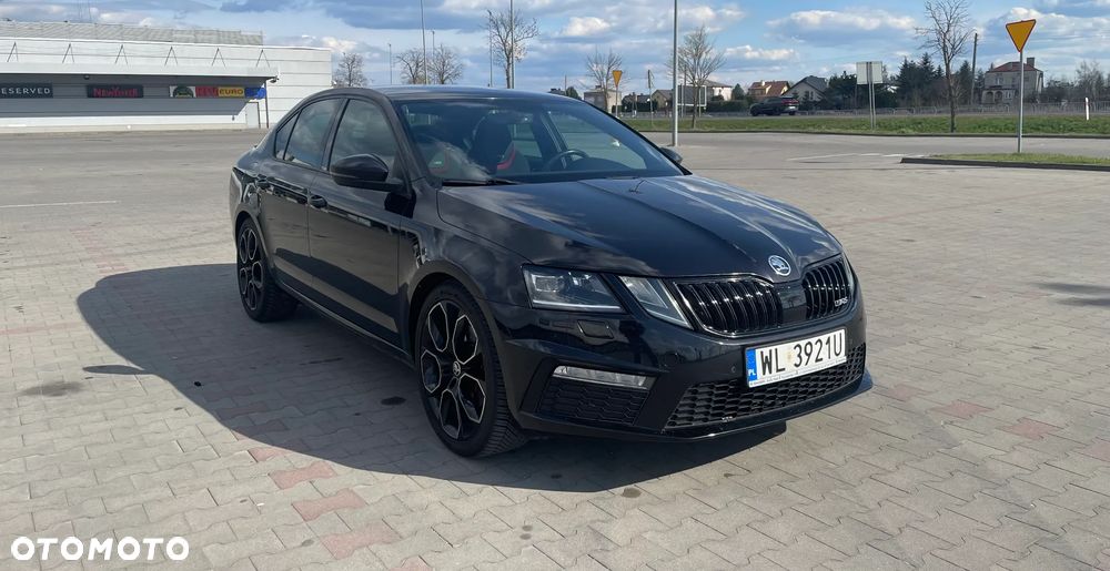 Skoda Octavia 2.0 TDI SCR 4x4 RS DSG - 3