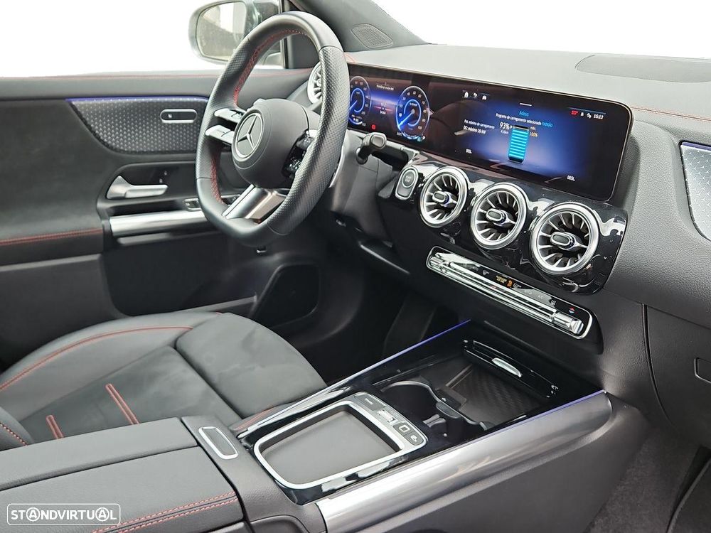 Mercedes-Benz EQA 250+ AMG Line - 14