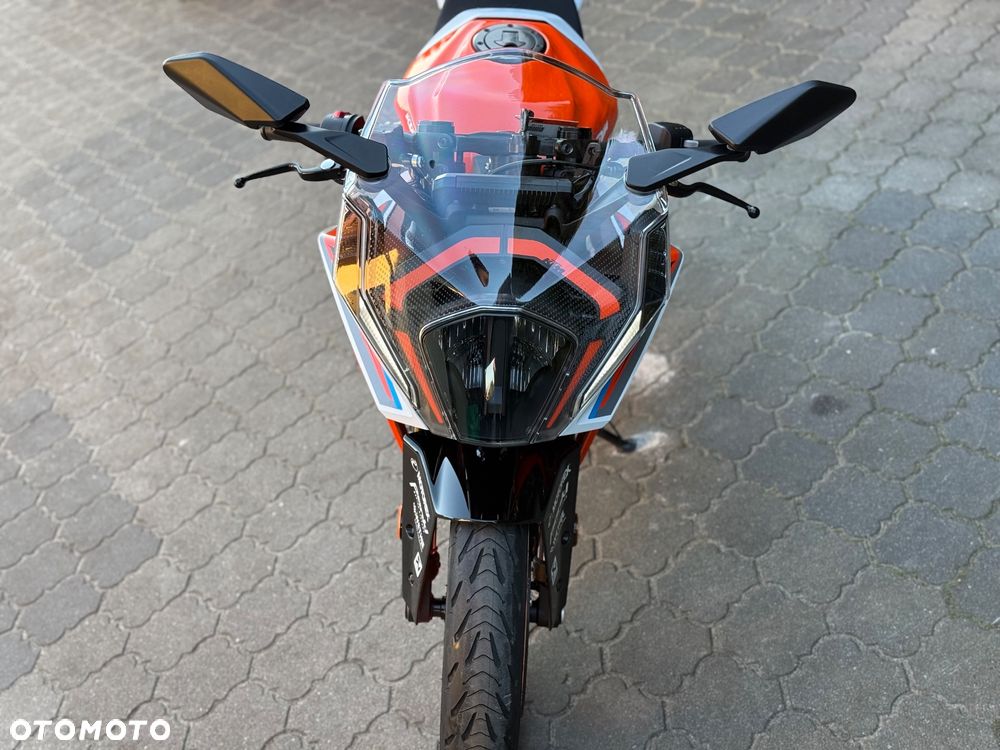 KTM RC 125 - 22