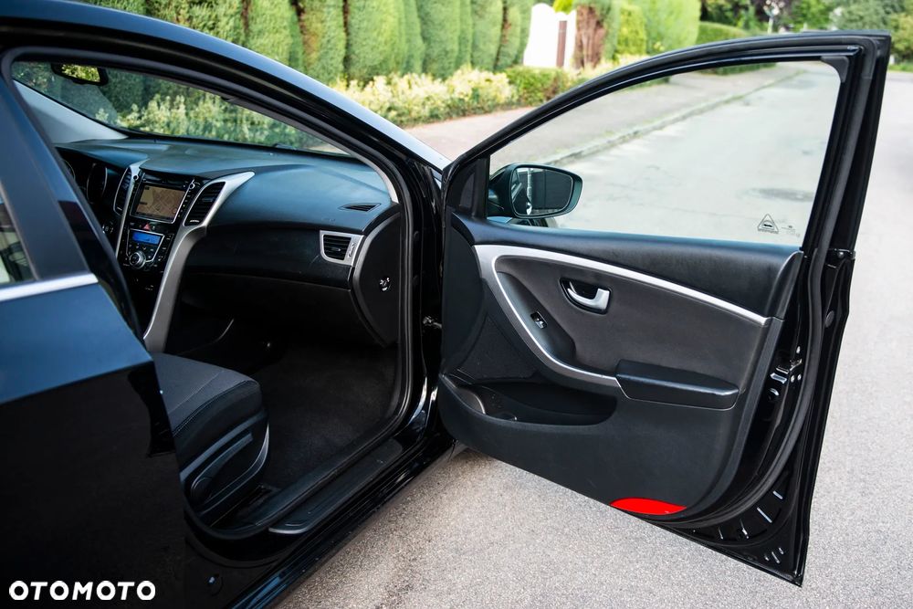 Hyundai i30 1.4 Premium - 35