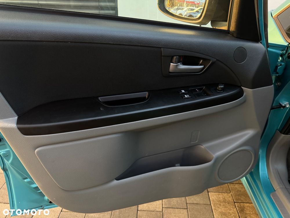 Suzuki SX4 1.6 VVT 4x2 Comfort - 17