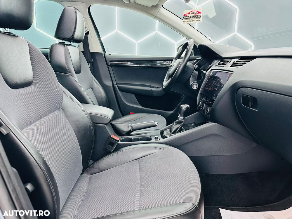 Skoda Octavia 1.6 TDI DSG Ambition - 20