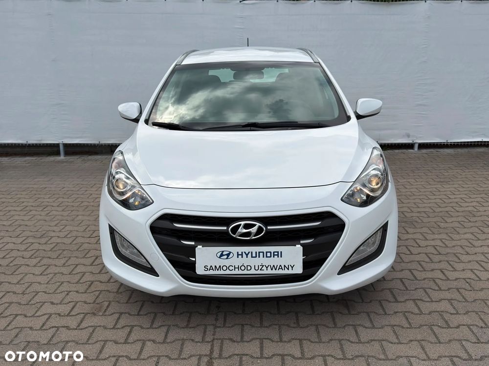 Hyundai i30 1.4 Classic + - 8