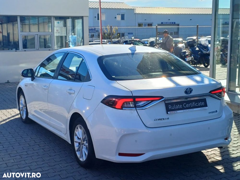 Toyota Corolla Sedan 1.8 HSD Business Plus - 5