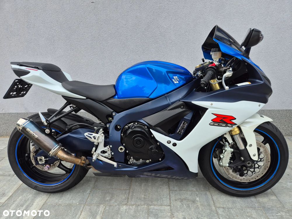 Suzuki GSX-R - 4
