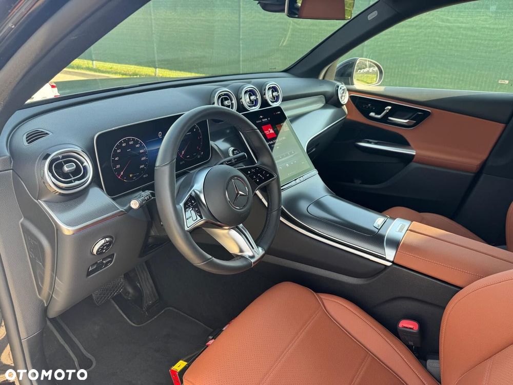 Mercedes-Benz GLC - 14