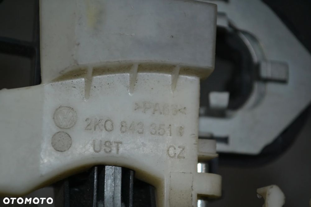 VW CADDY III KLAMKA ZEWNĘTRZNA LEWA DRZWI BOCZNYCH PRZESUWNYCH 2K0843351D - 3