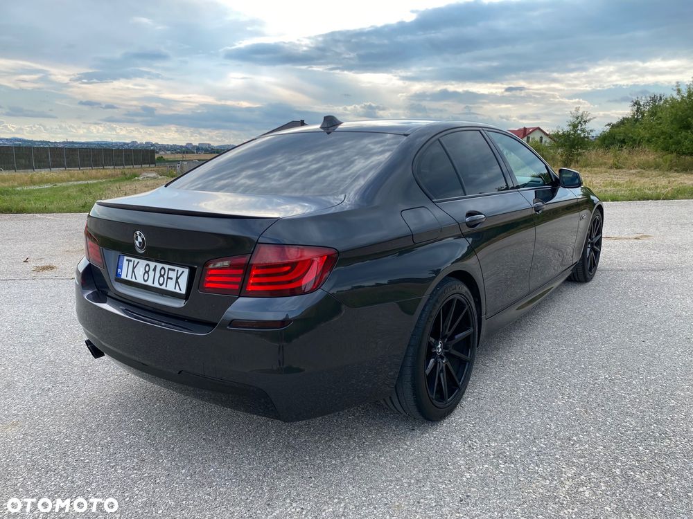 BMW Seria 5 520d Sport-Aut - 3