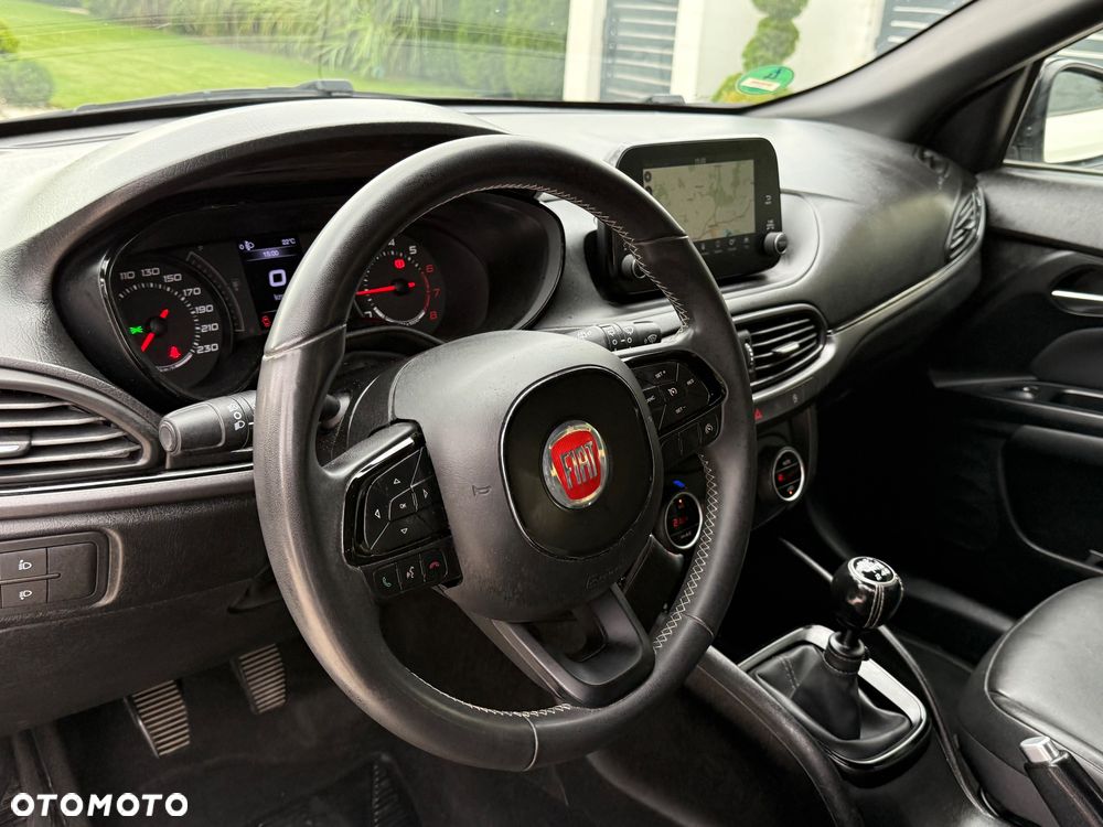 Fiat Tipo 1.4 T-Jet Business Line - 29