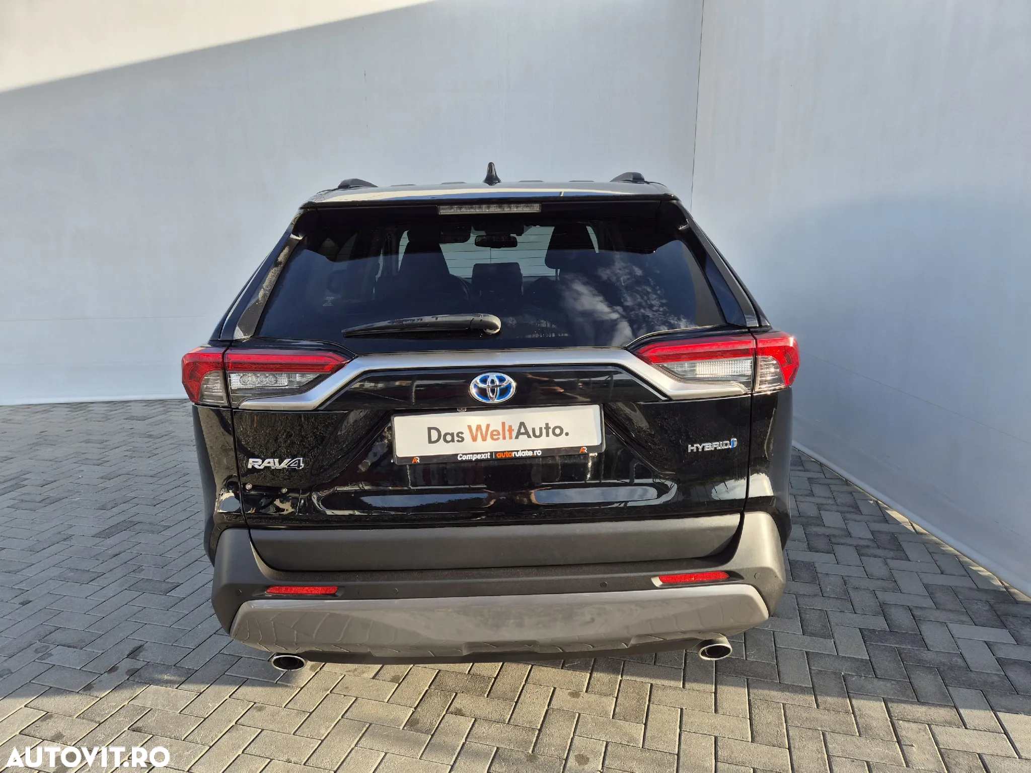 Toyota RAV4 2.5 Hybrid VVT-iE 4x4 Dynamic - 4