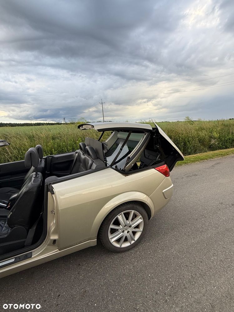 Renault Megane 2.0 Luxe Dynamique - 9