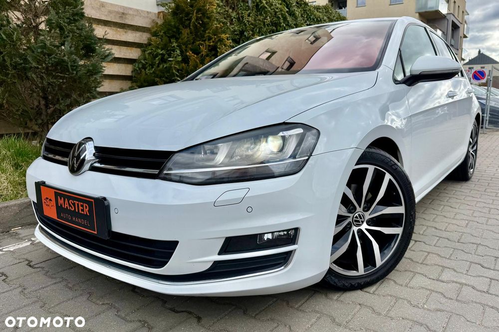 Volkswagen Golf - 2