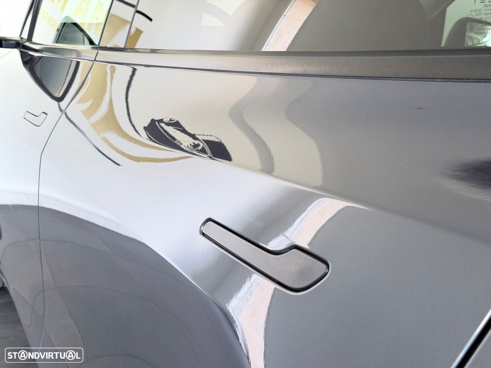 Tesla Model Y Tração Traseira - 10