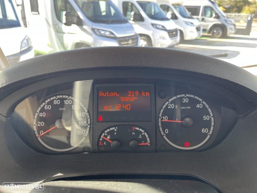 Carthago C-Tourer Camas gémeas e basculante - 20