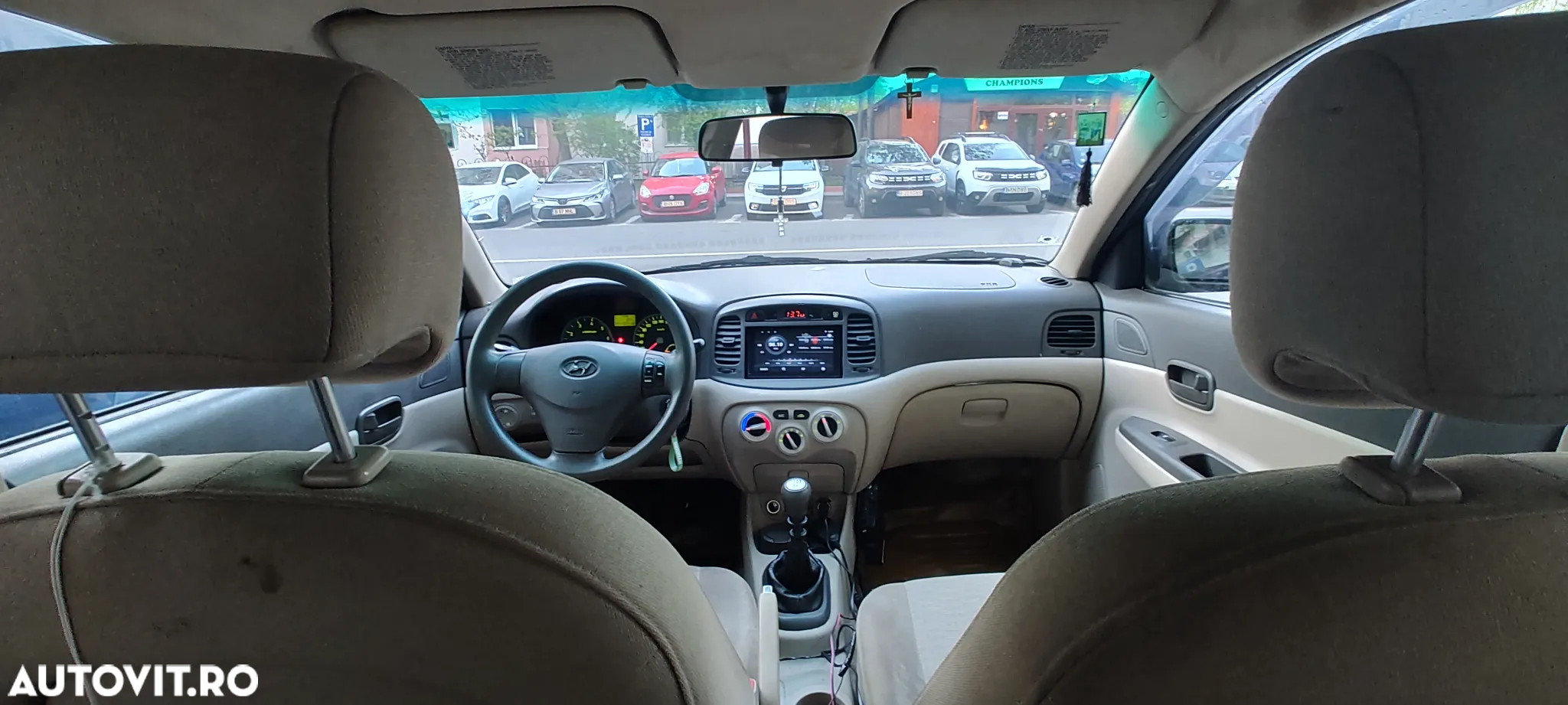 Hyundai Accent MC 1.5 CRDI GL FULL - 15
