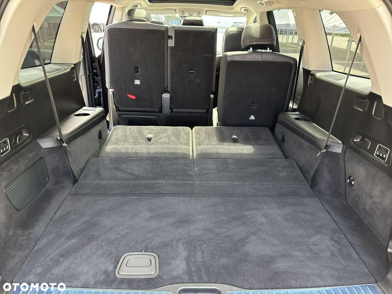Mercedes-Benz GLS 400 d 4-Matic - 13