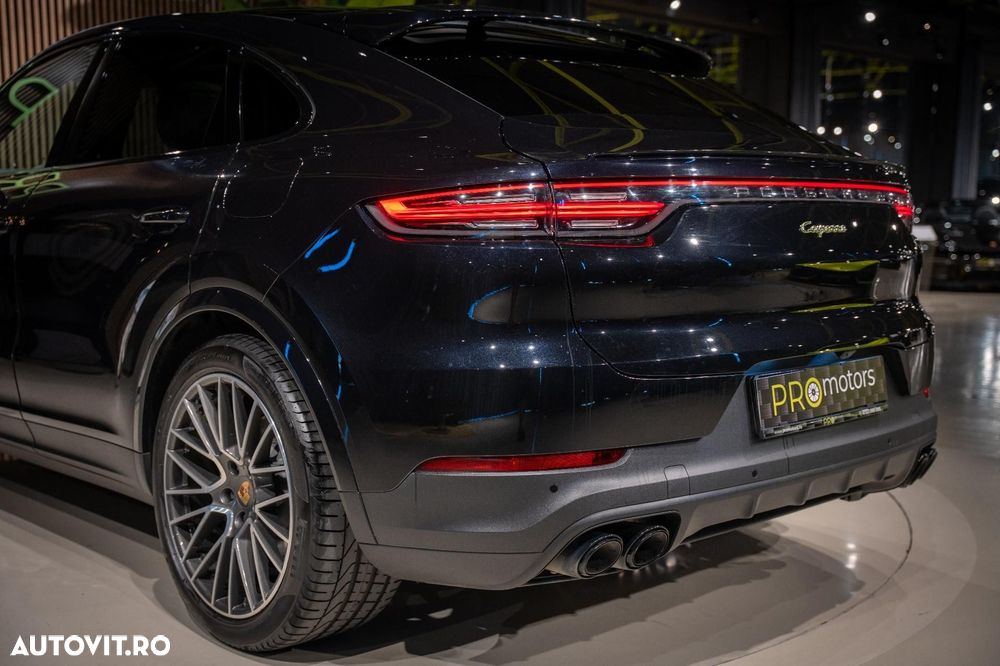 Porsche Cayenne Coupe - 16