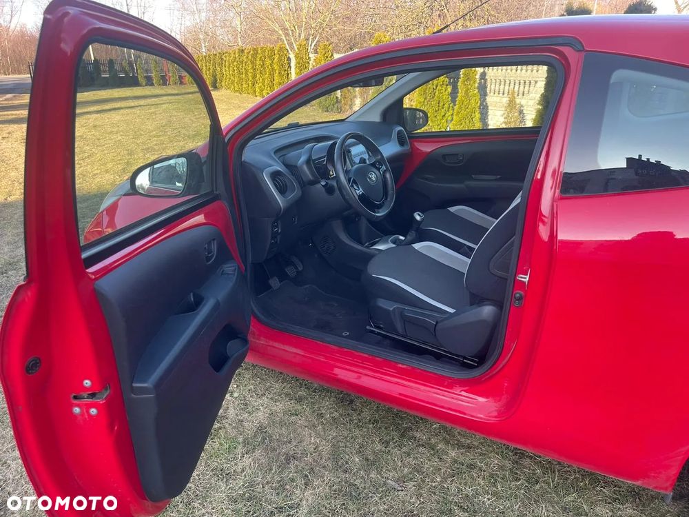 Toyota Aygo x-style - 11