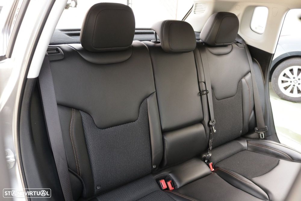 Jeep Compass 1.6 M-Jet Limited - 25