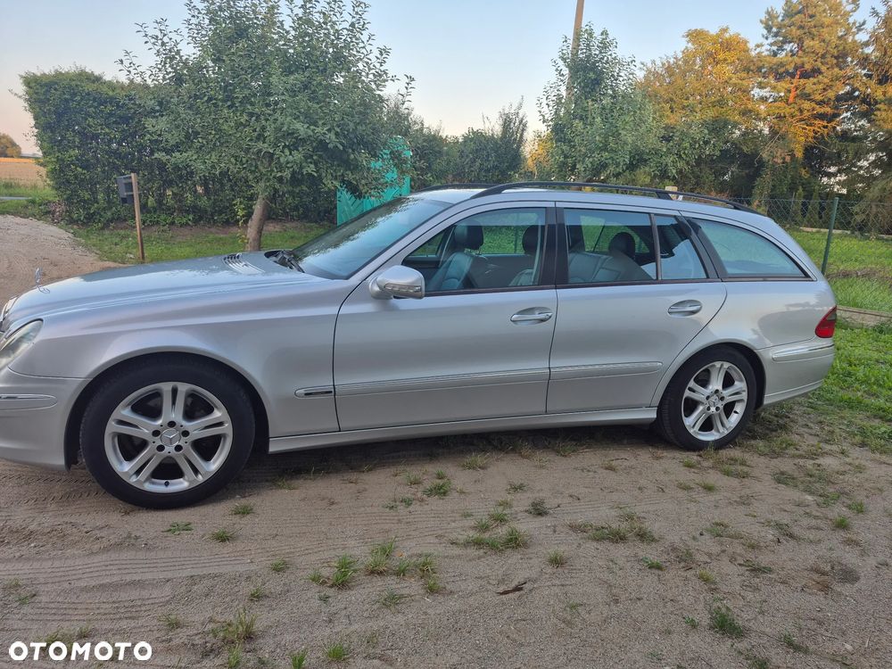 Mercedes-Benz Klasa E 320 CDI 7G-TRONIC Avantgarde - 19