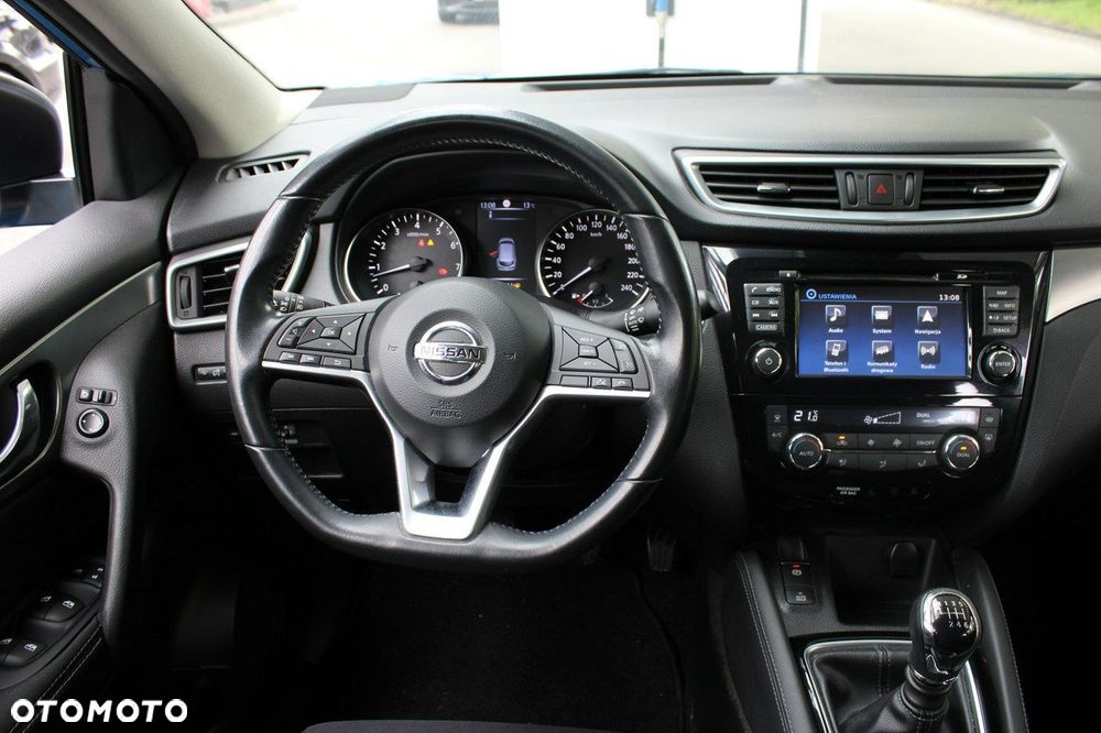 Nissan Qashqai 1.6 DIG-T N-Connecta - 9