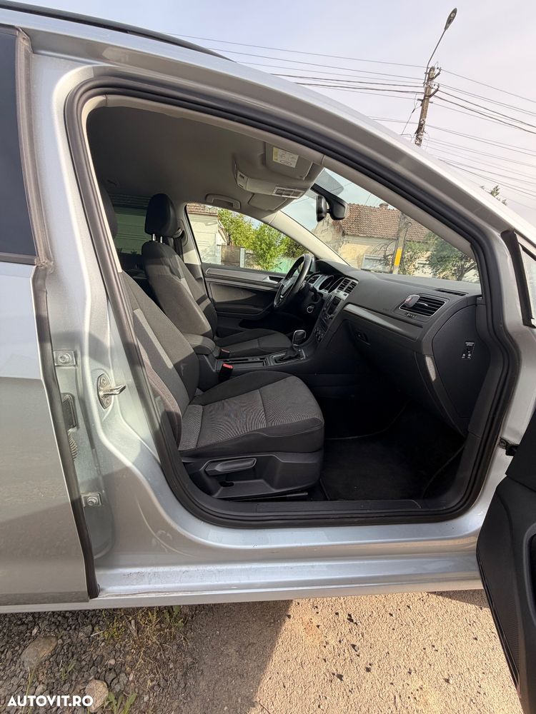 Volkswagen Golf 1.6 TDI DPF BMT DSG Trendline - 15