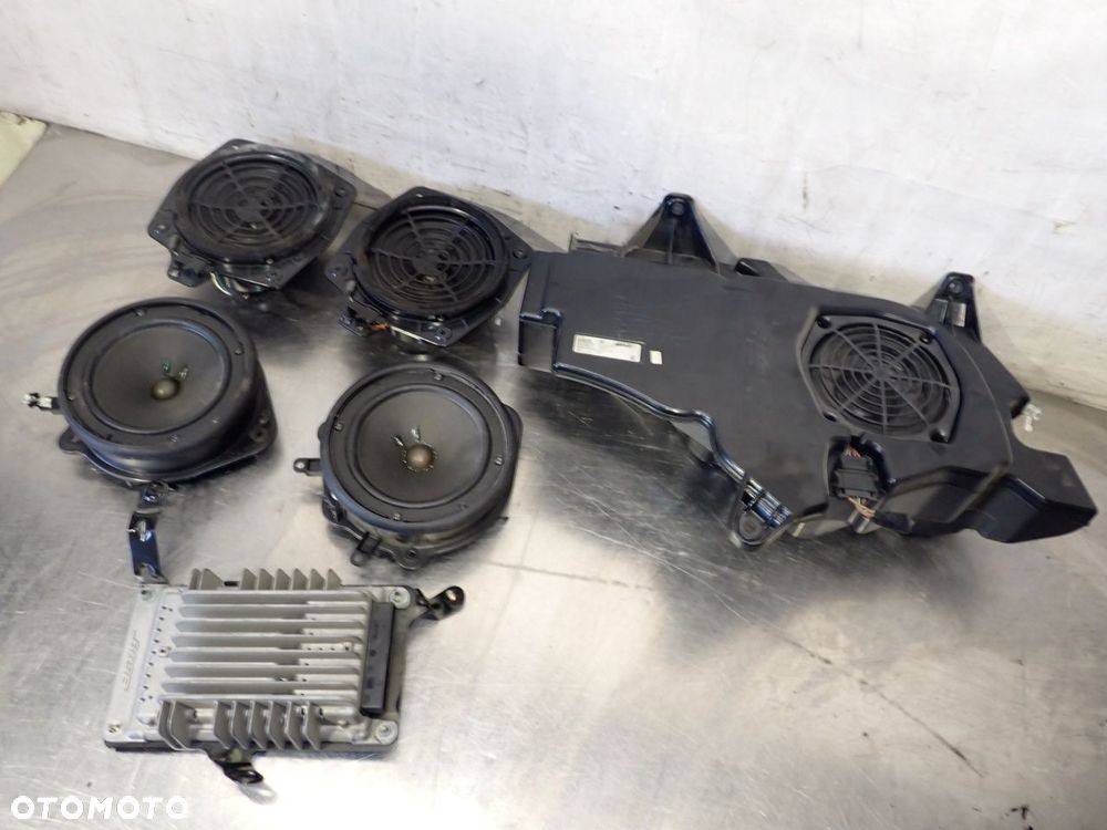 NAGŁOŚNIENIE BOSE KPL AUDI A3 8P 2.0TDI 8P3035382A  8E0035411A  8H0035411A  8P0035223A  8P0035464A - 1