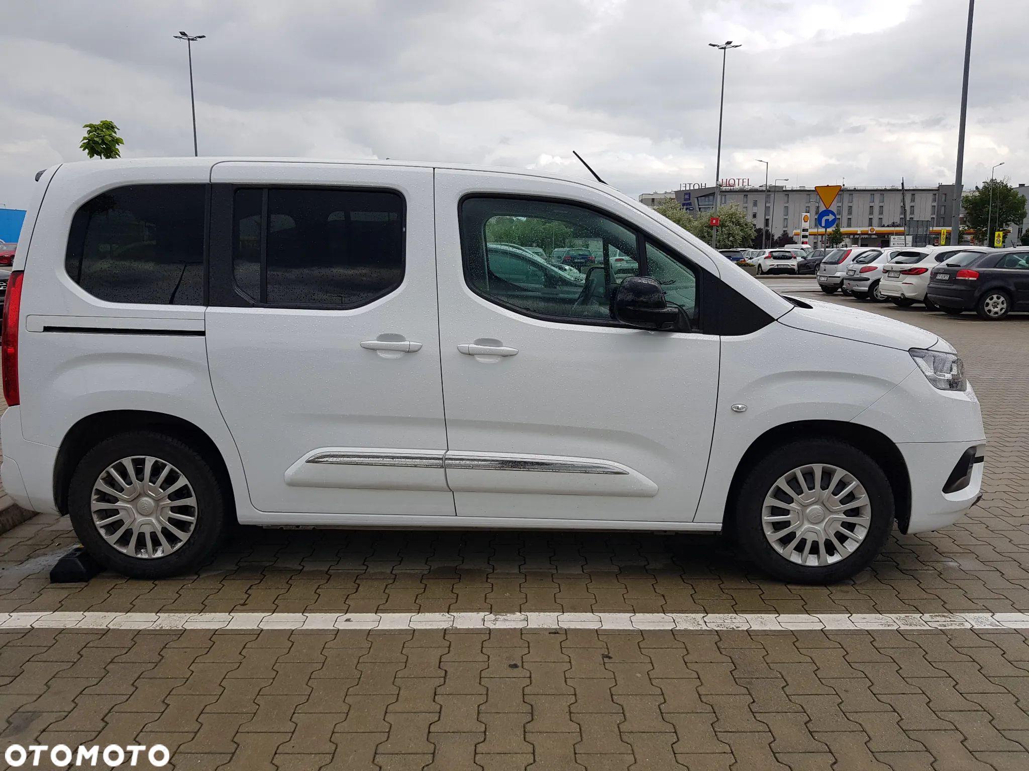 Toyota Proace City Verso 1.5 D-4D Business - 1