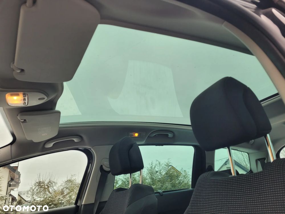 Peugeot 5008 2.0 HDi Allure 7os - 12